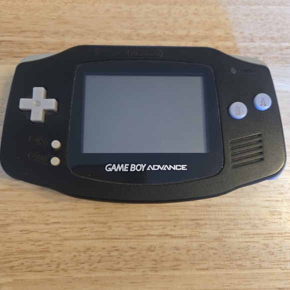 Nintendo Game Boy Advance - Black with Linking Cable + 2 Games - Picture 2 of 5